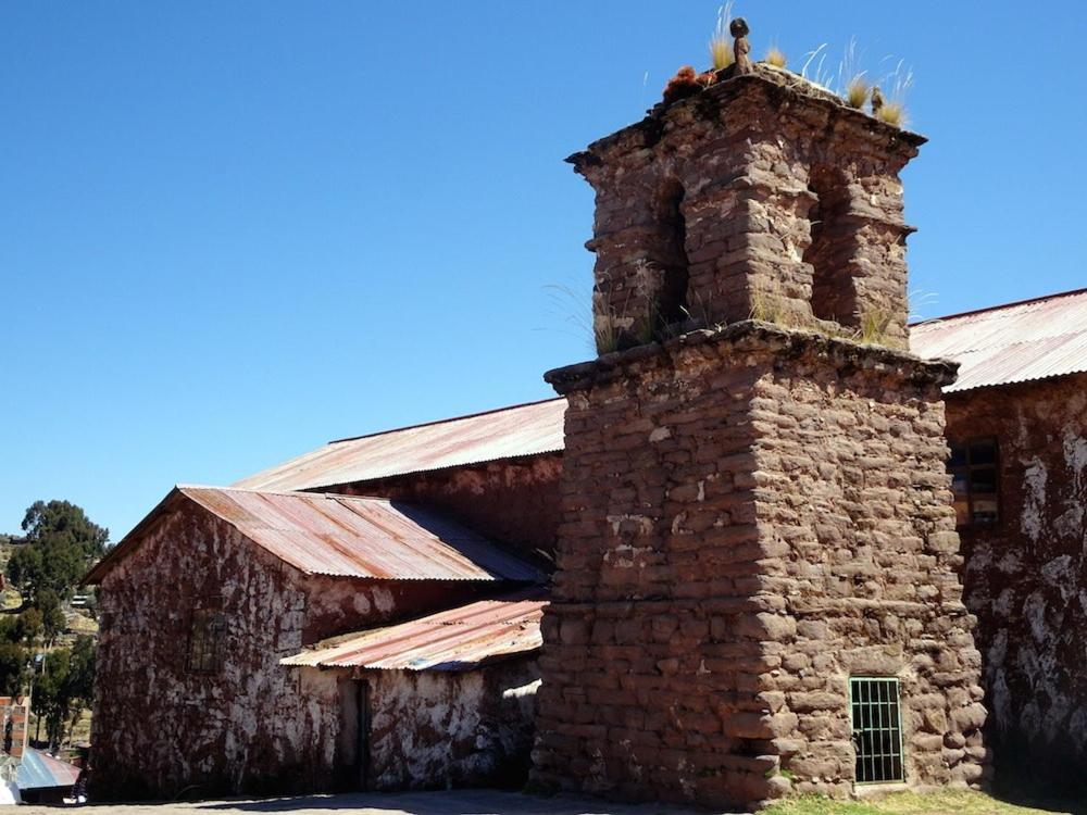 Taquile Hospedaje Mario Huillanopampa Exterior photo